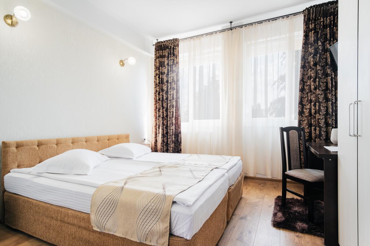 Hotel Turist Fălticeni Exterior foto
